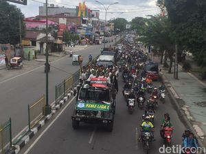Skuat PSMS Diarak Keliling Kota Medan