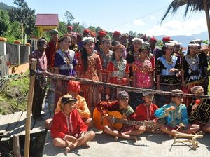 Berkunjung ke Desa Tua Cantik Sekitar Danau Lindu