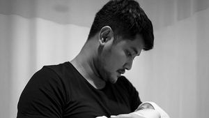 Momen-Momen Saat Puadin Redi Menjadi Seorang Ayah