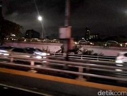 Long Weekend, Tol Grogol-Cawang Macet 12 Km
