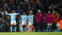 City kini sudah membukukan 12 kemenangan beruntun di Premier League. Mereka butuh satu kemenangan lagi untuk menyamai rekor rentetan kemenangan terpanjang dalam satu musim di Premier League milik Chelsea dan Arsenal (13). Foto: Clive Brunskill/Getty Images