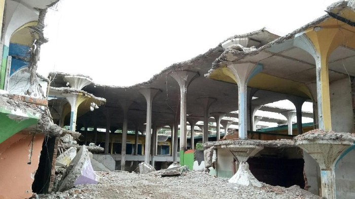 pasar cinde dibongkar