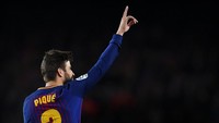 Barcelona harus menunggu hingga babak kedua untuk bisa bikin gol. Gerard Pique yang menjebol gawang Murcia. (David Ramos/Getty Images)