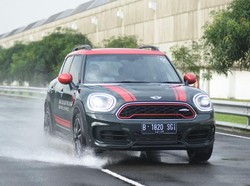 Mobil MINI Bukan Mobil Egois Bisa Juga Buat Keluarga