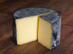 Sudah Dinobatkan Keju Terbaik Dunia, Ternyata dari Wilayah Ini Lho!