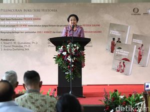 Pro Kontra Jokowi Naikkan Pangkat Megawati Pro Kontra Jokowi Naikkan Pangkat Megawati