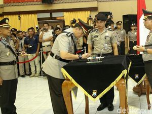 17 Jabatan di Jajaran Polda Jatim Diserahterimakan