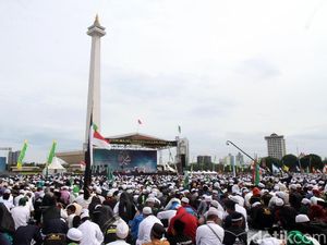 Foto: Suasana Perayaan Maulid Nabi di Monas