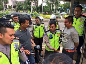 Polisi: Pria yang Coba Tusuk Polisi di Setiabudi Tak Terkait Teroris