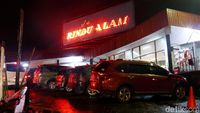 Segera Dibongkar, Restoran Rindu Alam Masih Beroperasi