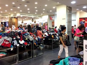 Pegawai Matahari Kena Potong Gaji