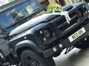 Mobil Untuk Tunangan Pangeran Harry dan Meghan Markle Mobil Untuk Tunangan Pangeran Harry dan Meghan Markle