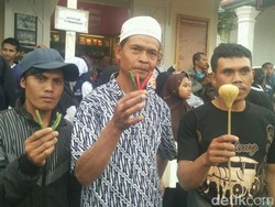 Meriahnya Berebut Gunungan Gerebeg Maulud di Yogya Demi Dapat Berkah