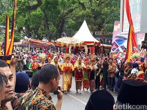 Ultah ke-129, Sawahlunto Gelar Parade Budaya Menarik