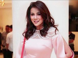 Rayakan HUT ke-5 Pernikahan, Olla Ramlan dan Suami Makin Intim