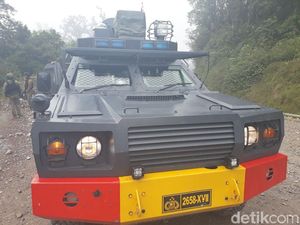 Mobil Brimob Timika Ditembaki KKB, 1 Anggota Terluka