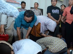 Polres Tangerang Hukum 21 Pelajar Tawuran dengan Sujud ke Orang Tua
