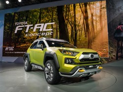 Toyota Rilis SUV Hybrid Petualang