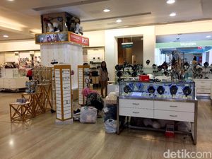 Ada Ganjil Genap, Pengusaha Ritel Ngeluh Pengunjung Mal Sepi