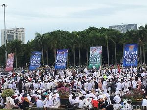 Reuni di Monas, Alumni 212 Kritik Keras Pemerintahan Jokowi