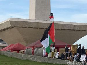 Netizen Kritik Bendera Palestina di #ReuniAkbar212