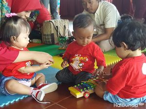 Menghadapi Fase Saat si Kecil Selalu Bilang Ini Punyaku