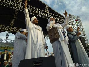 Islam, Sorban, dan Paku