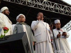 Reuni 212 Deklarasikan Gerakan Indonesia Salat Subuh Berjemaah