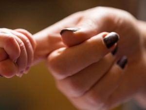 Dinyatakan Meninggal, Bayi Mendadak Hidup Saat Hendak Dimakamkan