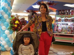 Aku Paling Senang Kalau Dicium Anakku...