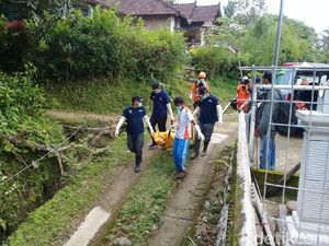 Satu Korban Banjir di Pacitan Kembali Ditemukan Satu Korban Banjir di Pacitan Kembali Ditemukan