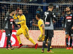 Napoli Ditumbangkan Juve di San Paolo