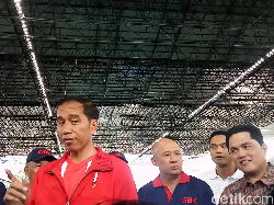 Saat Jokowi Disanggah Sandiaga soal Venue BMX Asian Games 2018