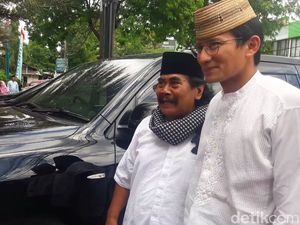 Sandi ke Warga: Pengen Ketemu Pak Anies atau Pengen Banget?