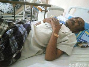 Derita Salim Patah Rahang Tertimpa Dahan Pohon di Cianjur