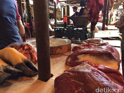 Masih Mahal, Daging Sapi Dijual Rp 120 Ribu/Kg
