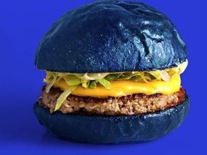 9 Tren Makanan Paling Nyentrik di Tahun 2017