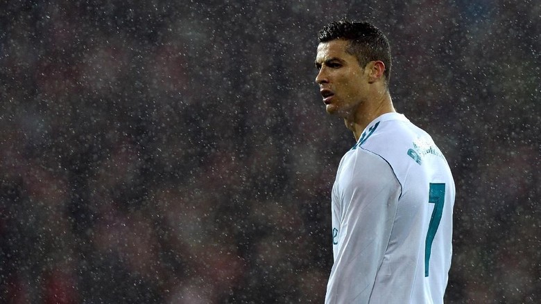 Zidane: Musim Masih Panjang, Jangan Dulu Coret Ronaldo Zidane: Musim Masih Panjang, Jangan Dulu Coret Ronaldo