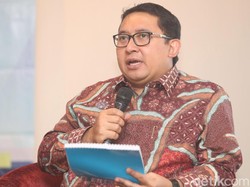 Hadiri Persidangan, Fadli Zon Sebut Kasus Ahmad Dhani Menarik
