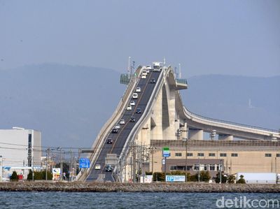 Di Jepang Ada Jembatan Rasa Rollercoaster