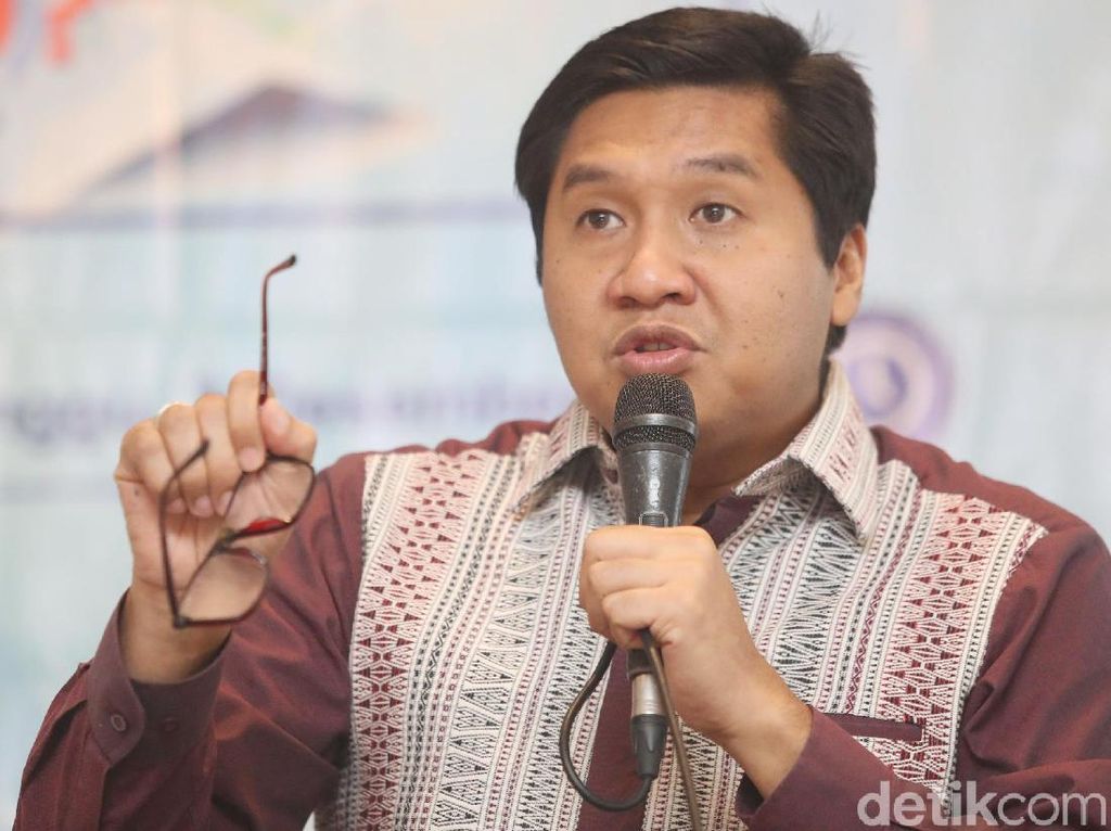 Maruarar ke SBY: Jokowi Tak Akan Cederai Demokrasi Maruarar ke SBY: Jokowi Tak Akan Cederai Demokrasi