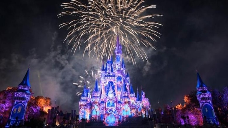 Foto: Istana Putri Tidur Disneyland (Walt Disney World) Foto: Istana Putri Tidur Disneyland (Walt Disney World)