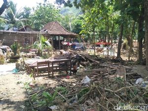 Seluruh Korban Banjir di Bantul Sudah Pulang dari Posko Pengungsian Seluruh Korban Banjir di Bantul Sudah Pulang dari Posko Pengungsian