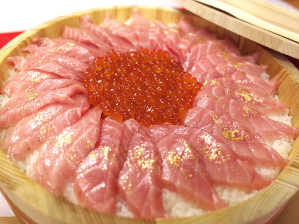 Sushi Cake di Jepang Kini Hadir Lagi dengan Diameter Lebih Besar!