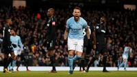 Nicolas Otamendi merayakan gol ke gawang West Ham United. Di laga ini City menang dengan skor 2-1 (Reuters)