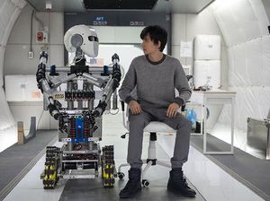 The Space Between Us: Kisah Cinta Dua Dunia