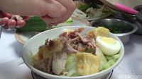 Lontong Sayur Cakalang Diburu Pendatang Asal Jawa di Kota Manado