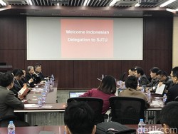 PLN Boyong Rektor Kampus Top RI ke China