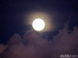 Yuk, Lihat Fenomena Supermoon Istimewa Terakhir di 2017!