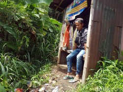 Kisah Anak Tentara di Sukabumi yang Kini Tinggal di Pos Ronda